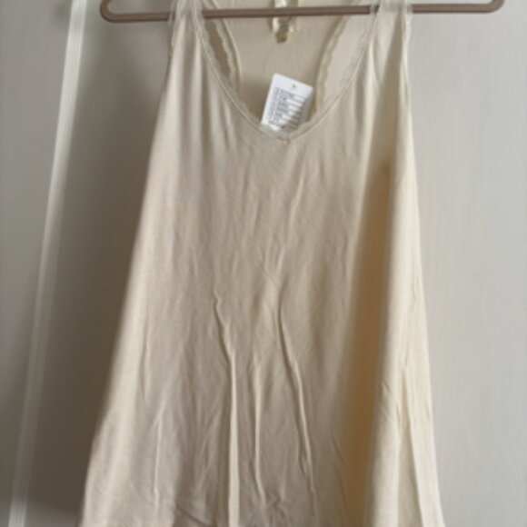 Anthropologie Ivory Tank w/Lace Trim Size S - Picture 1 of 4